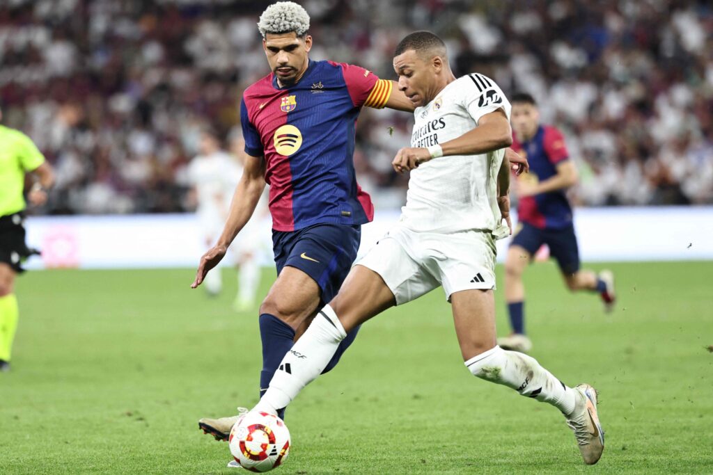 Araujo tackles Mbappe